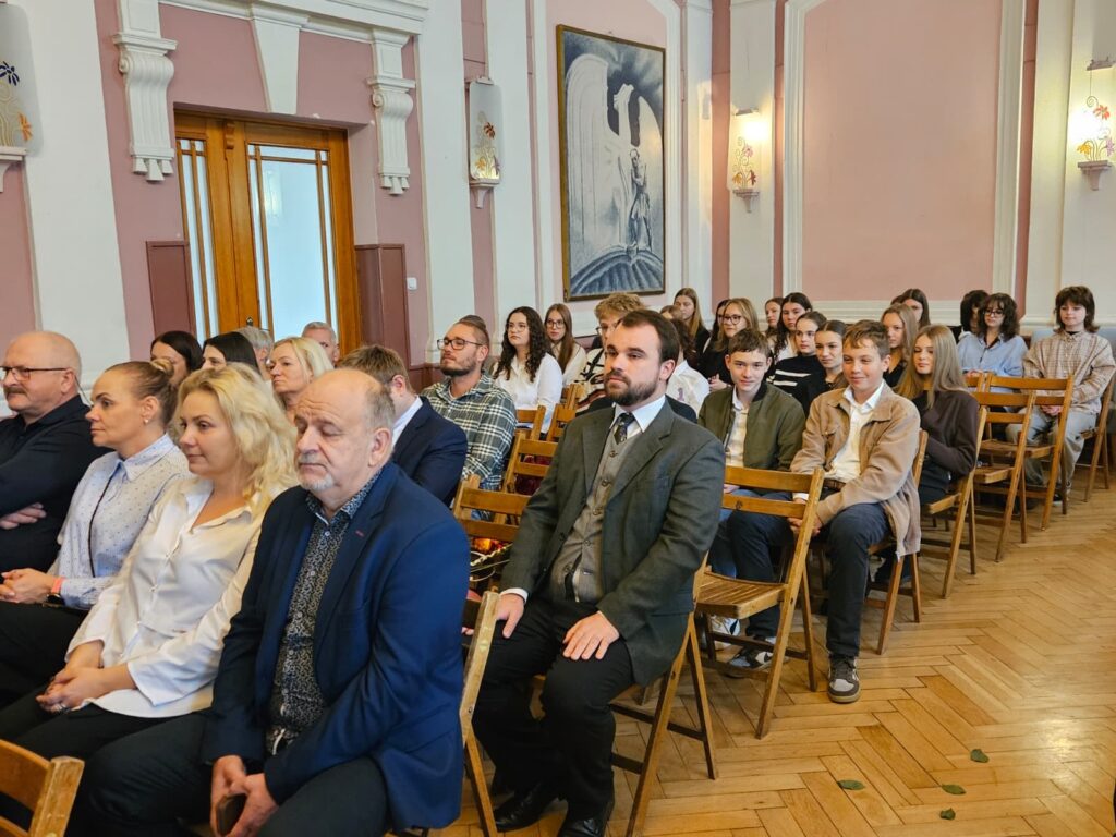 13644d1d-0f01-45ed-8768-0313e474e809