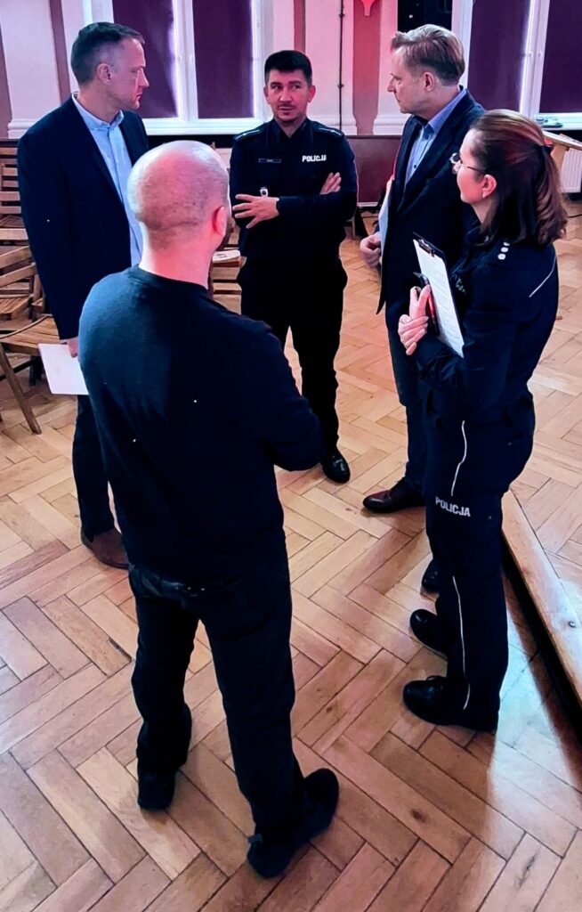 4e480443-bafc-4f7c-8ad6-e0a65e988633