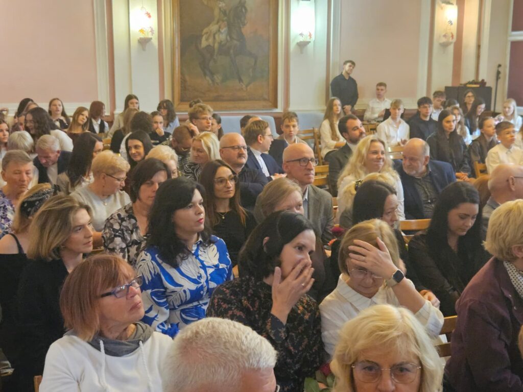 57e9816b-5e5b-4d3c-87b4-9afec0a4d2e5