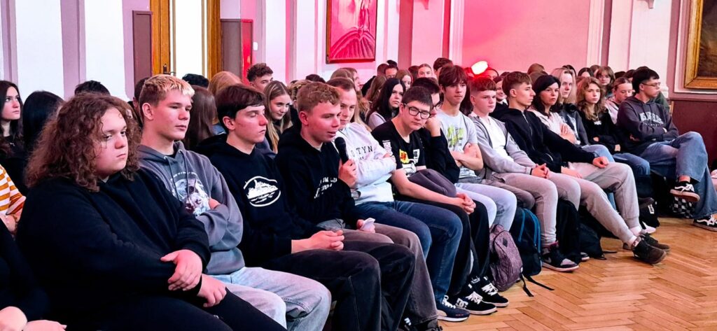 5cc9c091-daa9-45f8-930f-39ee109a4213