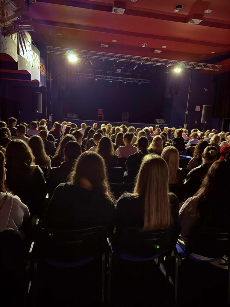 att.4m-NHDYIGqjMd_bUwZQPCnT_2qUAD_YrCllzLMhmImk